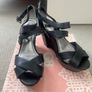 Gianni Bini Black Wedges